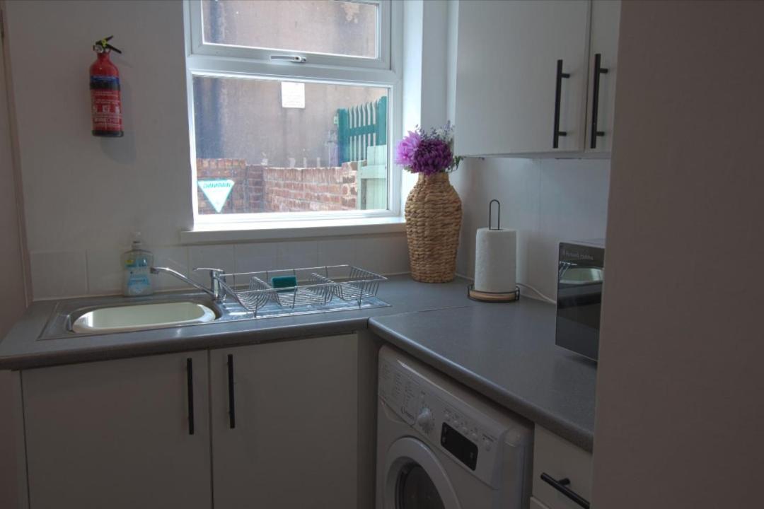 Villa Egton St - Stylish House With Parking, Near Town! Kingston upon Hull Exterior foto
